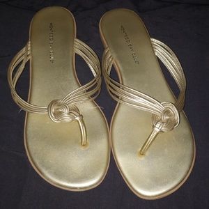 Montego Bay Club: Champagne tri knot sandals